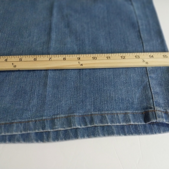 Wide-Leg Denim 14 W Women's Silohuetes - Picture 11 of 14